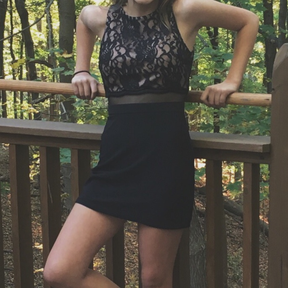 black and gold with laced roses